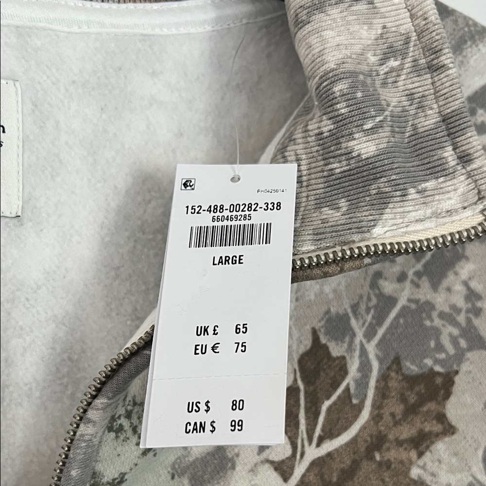 Abercrombie Sunday Half Zip in Camo - Picture 2 of 5